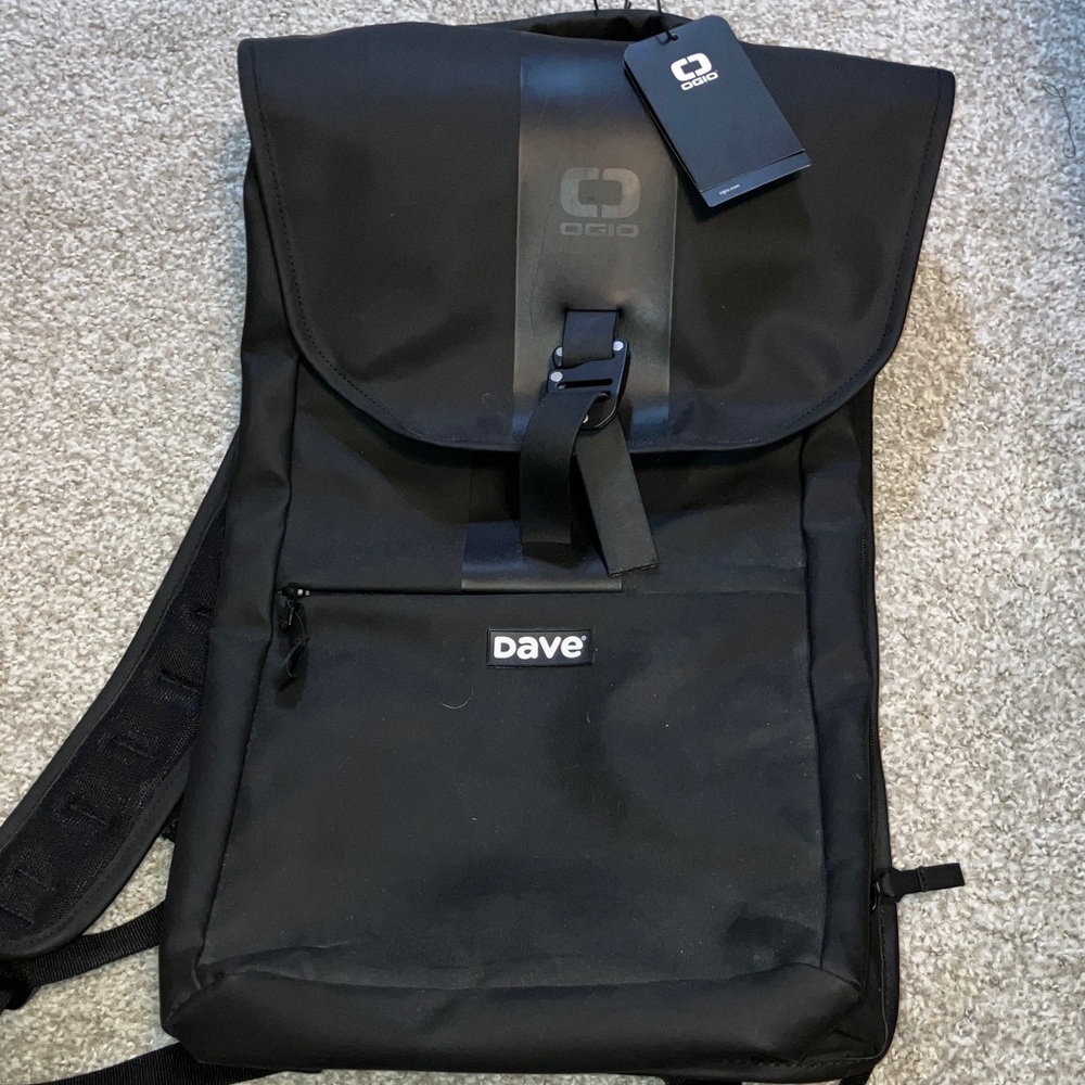 OGIO backpack NWT black